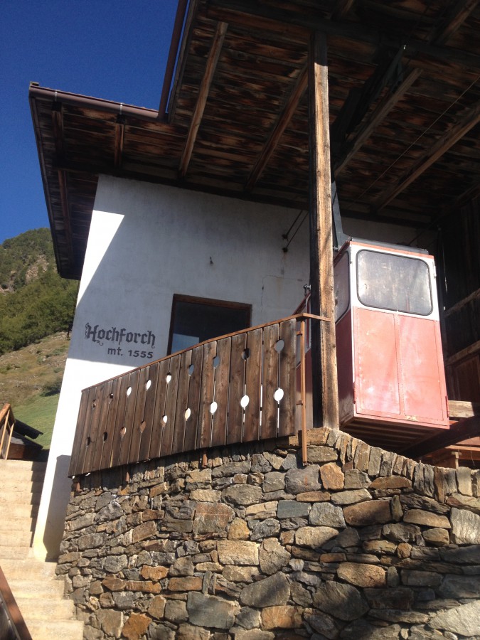 Start und Ziel ist die Steilbahn Hochmuth, Meraner Höhenweg / © Camping Korrespondent