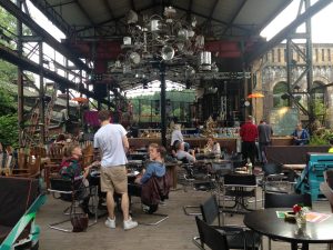 Biergarten Elmores am Siegfall / Foto: © Camping Korrespondent